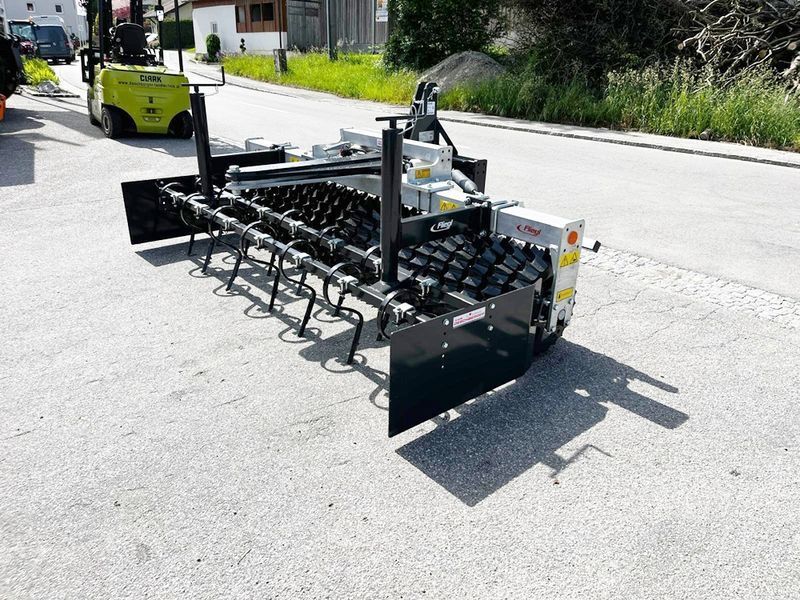 E-FARM: Fliegl frontpackerwalze 3000 mm - Walze - id JGSCHTA - 7.742 € - Österreich