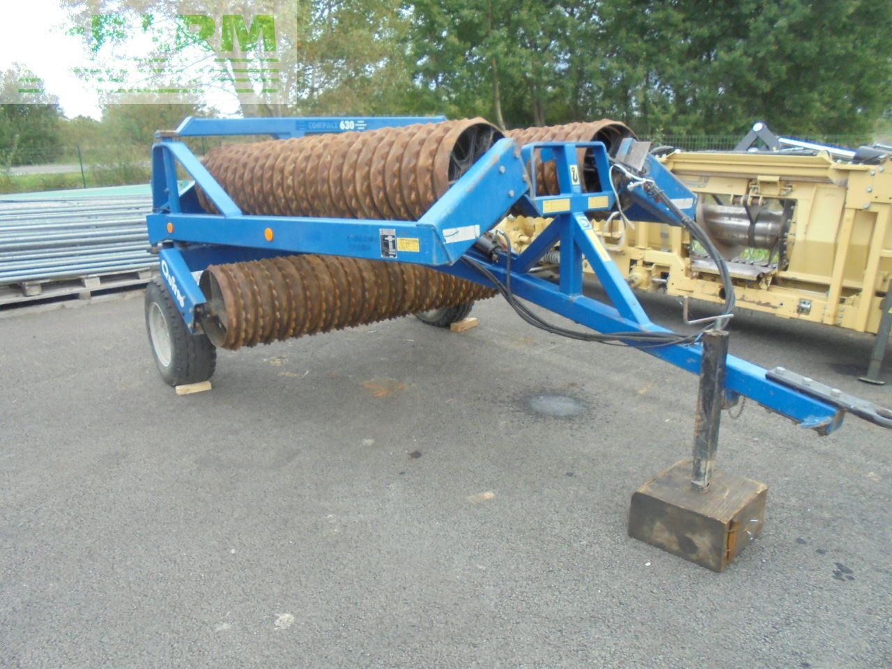 E-FARM: DAL-BO compact 630 - Presas vyniotuvas - id FQJ2XRH - 7 000 € - Gamybos metai: 2008 - Prancūzija