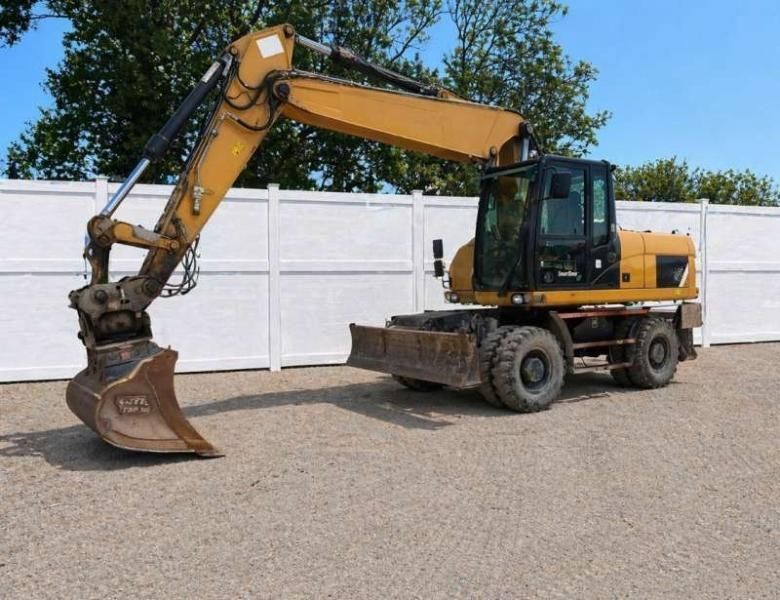 Caterpillar m318d de luxe Wheeled excavator €49,900
