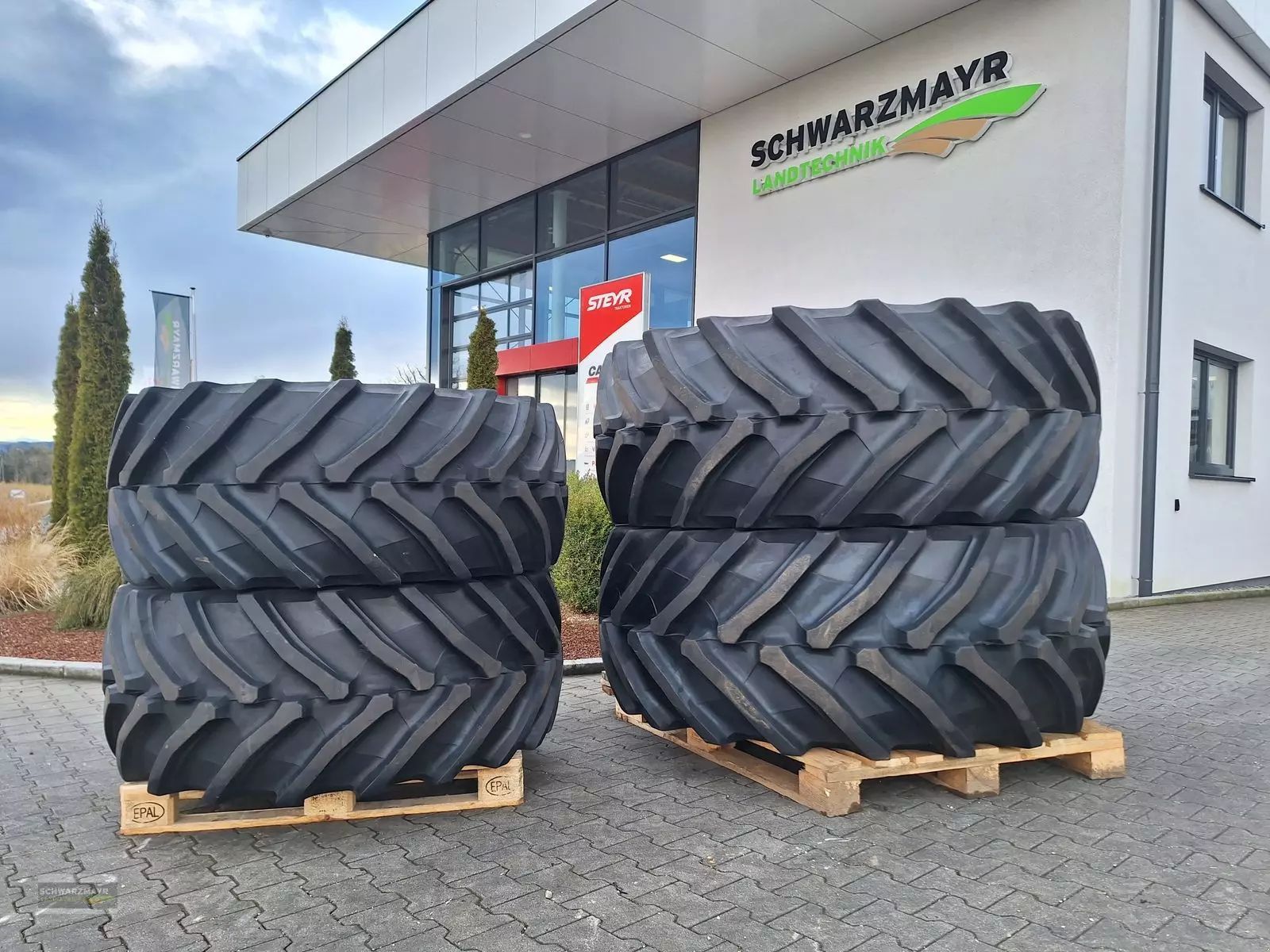 E-FARM: TRELLEBORG 710/60r42+600/60r30 - Kolesa in gosenica - id CKVKJKT - Avstrija