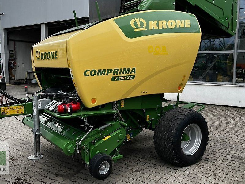 E-FARM: Krone Comprima V 180 XC - Presse à balles - id 3RTB5BV - 42 900 € - Année: 2021 - Allemagne