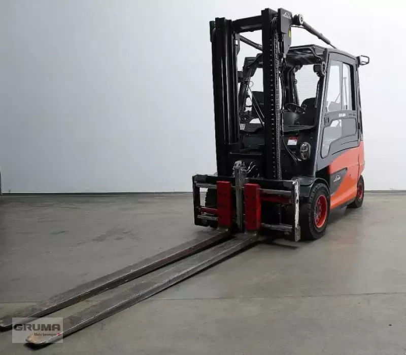 E-FARM: Linde e 50/600 hl 388 - Gabelstapler - id RU4RBJ8 - 25.900 € - Baujahr: 2018 - Abgelesene Motorstunden: 8.821,Deutschland