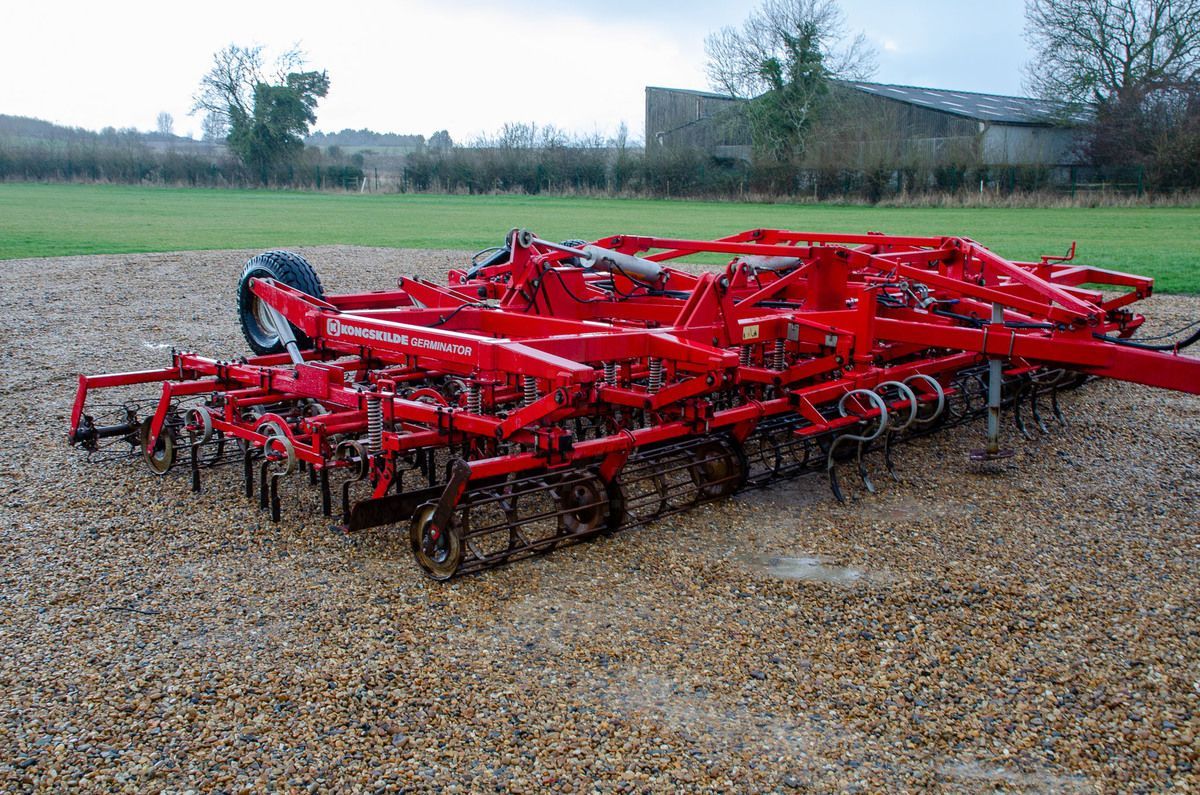 E-FARM: KONGSKILDE germinator cultivator 6m - Культиватор - id VEI7LFM - 7 200 € - Великобритания