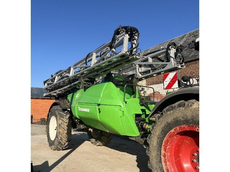 E-FARM: Tecnoma tecnis 3500 - Pulverizador - id YHTYSFI - 47.000 € - Año: 2020 - Francia