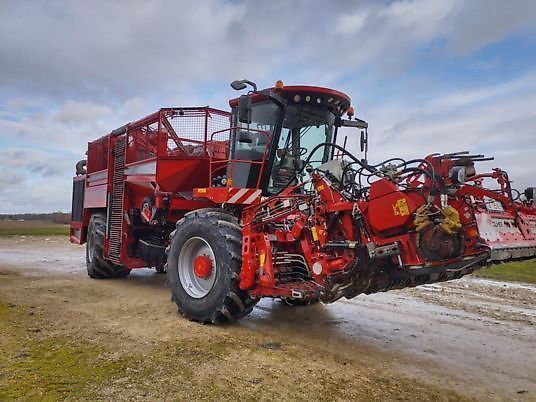 Holmer t4-30 Beet harvesting equipment