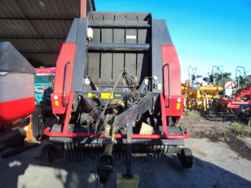 Vicon RV 1901 baler €13,000