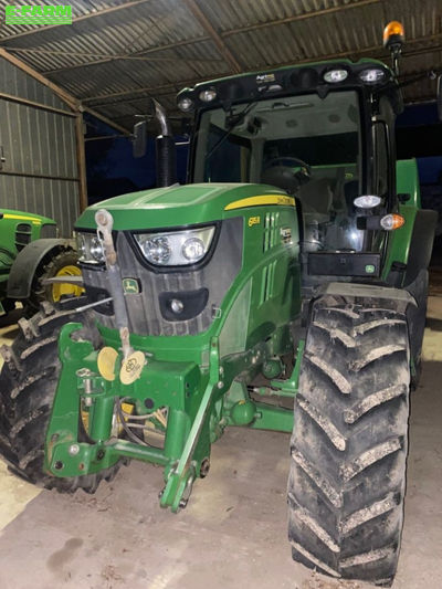 E-FARM: John Deere 6115 R - Τρακτέρ - id CYPFB6E - 53.000 € - Χρονία: 2012 - Μετρητής ωρών: 4.000,Ισχύς κινητήρα: 115,Γαλλία