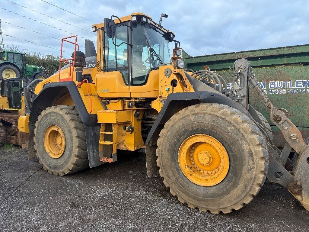 VOLVO l 150 h Cargador de ruedas 100.494 €