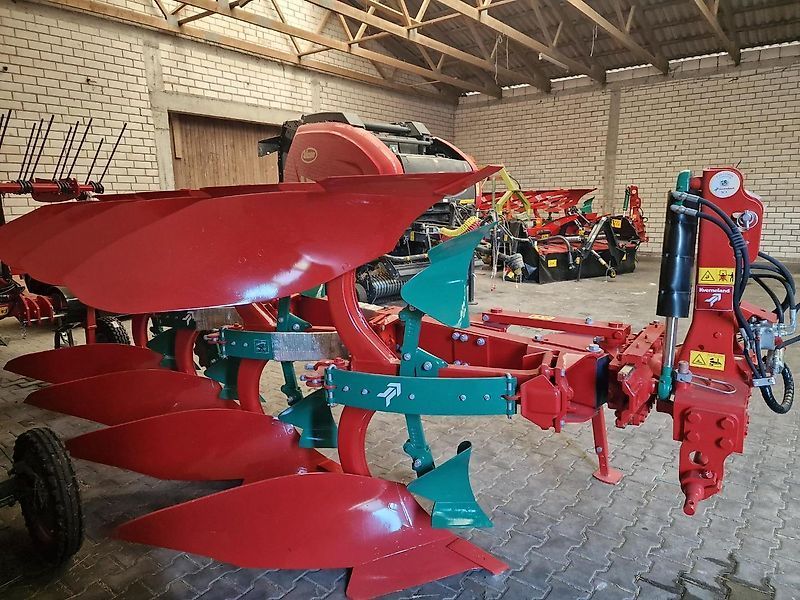 Kverneland ED 100/200 Pług 25 126 €
