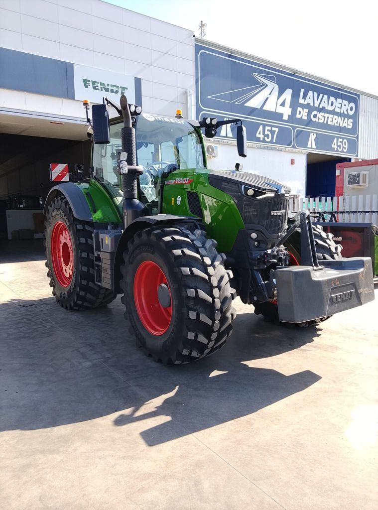 Fendt 728 Vario Трактор 235 000 €
