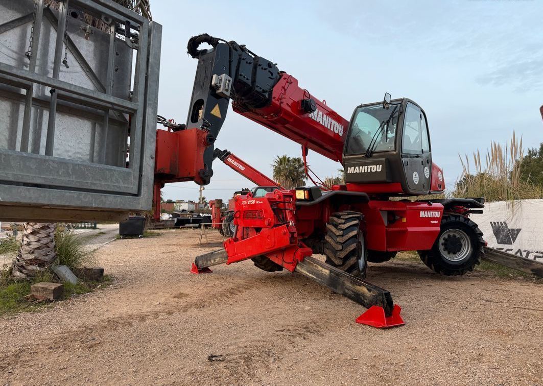 Manitou mrt 2150 Manipulador telescópico 69.500 €