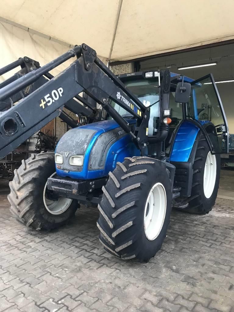 E-FARM: Valtra N142 - Tractor - id MAURWWE - 51.000 € - Año: 2010 - Horas: 5500,Potencia del motor: 142,Italia