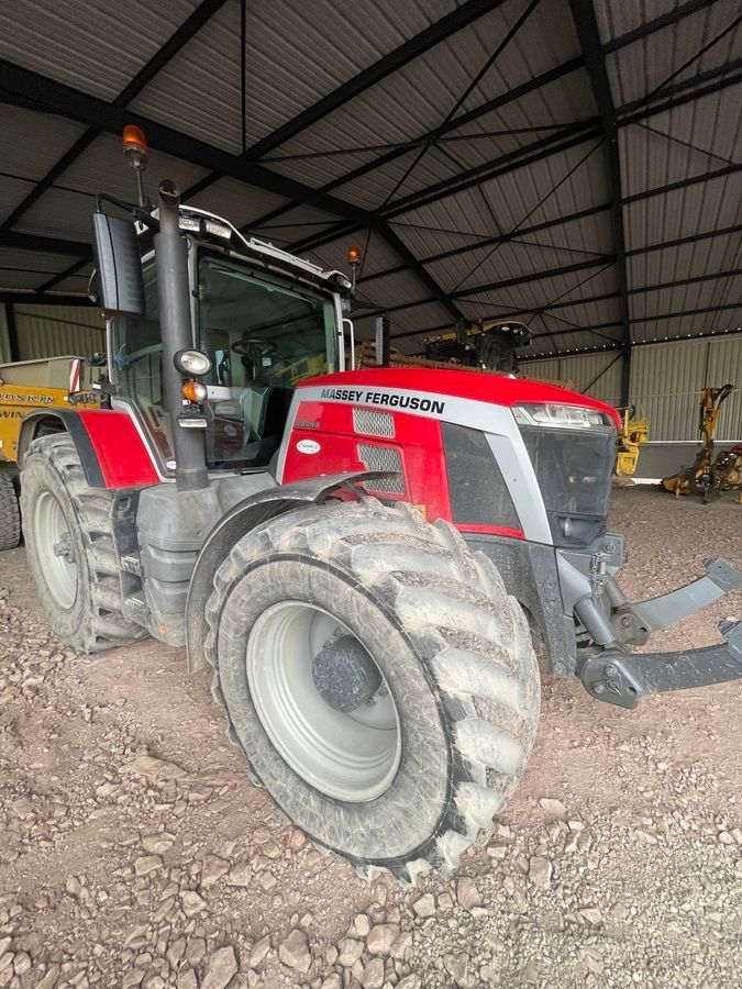 E-FARM: Massey Ferguson 8S.245 - Traktor - id 1EAR4QP - Rok produkcji: 2021 - Motogodziny: 3700,Moc silnika: 245,Francja