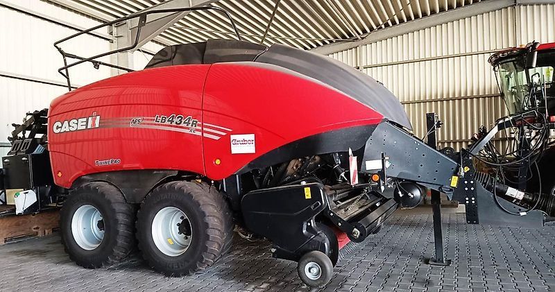 E-FARM: Case IH LB 434 XL - Baler - id MRLEQ7N - €139,000 - Year of construction: 2022 - Germany