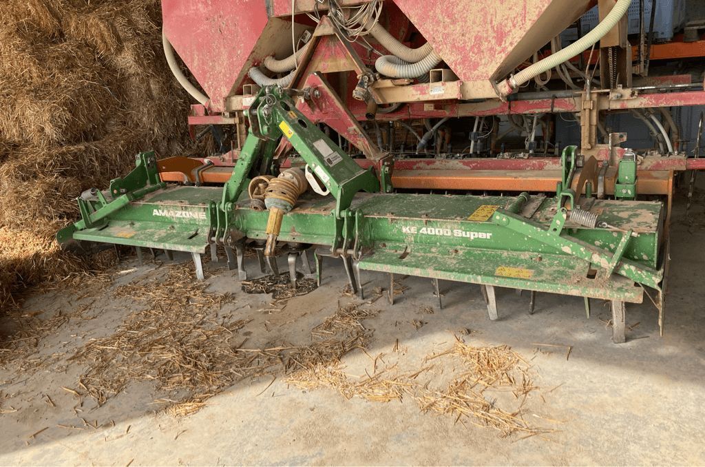 E-FARM: Amazone KE 4000 Super - Herse rotative - id QJAJXKK - 6 500 € - Année: 2014 - France