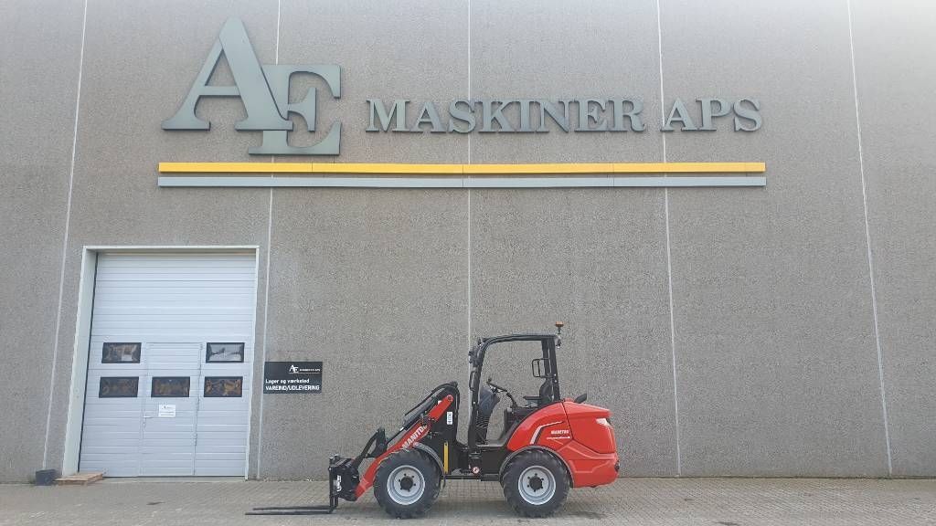 Manitou mla 4-50h sts Mini rakodó 46 839 EUR
