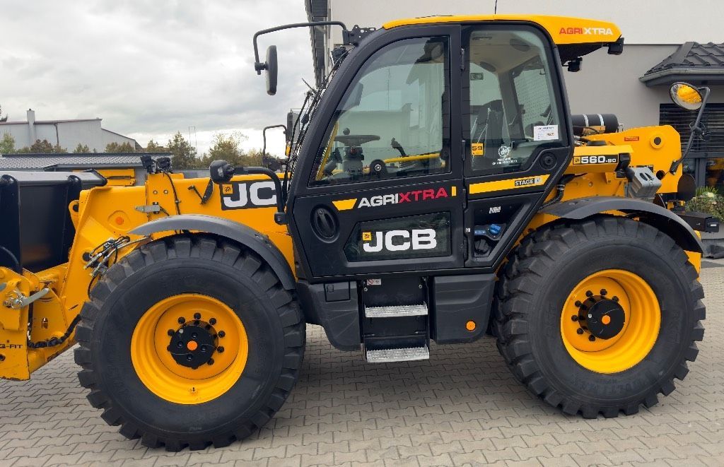 JCB 560-80 AGRI Xtra Ładowacz teleskopowy 86 064 €