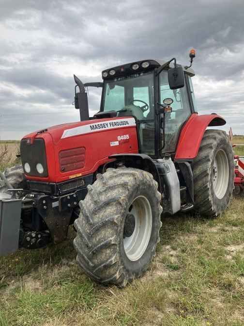 E-FARM: Massey Ferguson 6485 - Traktor - id QGATSPA - 29.000 € - Baujahr: 2005 - Abgelesene Motorstunden: 6.320,Motorleistung (PS): 155,Frankreich