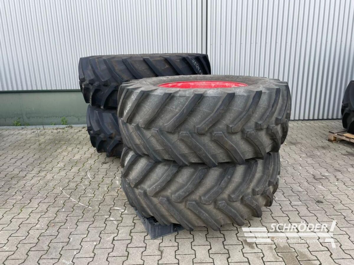 TRELLEBORG 600/70 r34 + 710/75 r42 wheel_and_track €12,851