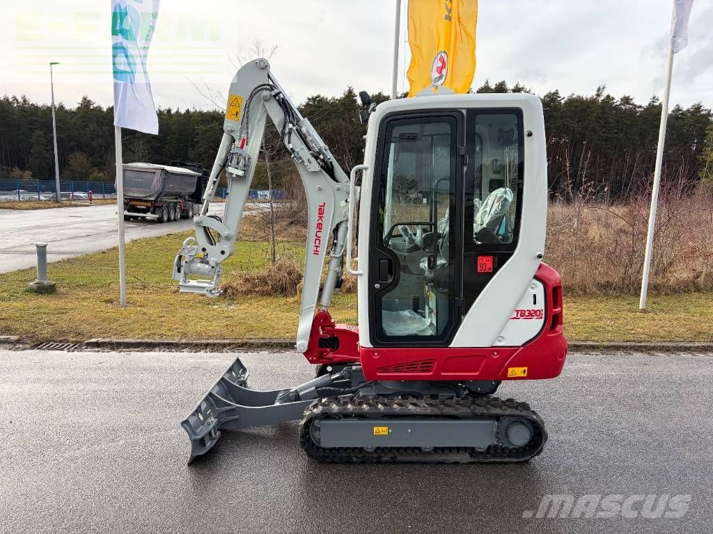 Takeuchi tb 320a v3 Mini-pelle 36 900 €