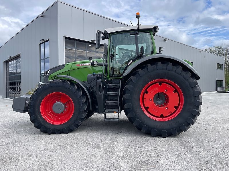 Fendt 1050 Vario Profi Plus Tractor €349,500