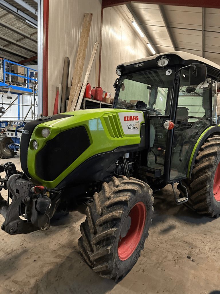 E-FARM: Claas Nexos 240 F - Tractor - id SWFTICY - 47.000 € - Año: 2022 - Horas: 1580,Potencia del motor: 100,Francia