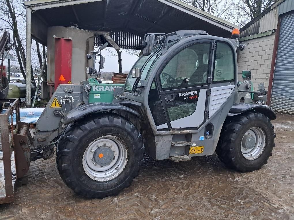 E-FARM: KRAMER kt447 - Teleskoplader - id 2QIBL5H - 62.022 € - Baujahr: 2018 - Abgelesene Motorstunden: 3.500,Vereinigtes Königreich