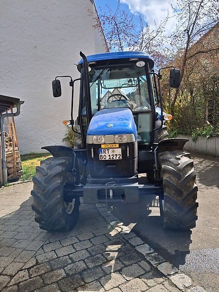 New Holland TD 5010 Traktor 22 500 €