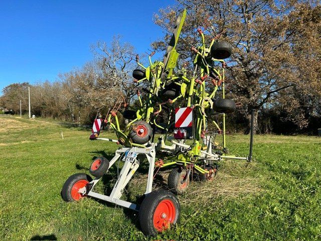 E-FARM: Claas Volto 900 T - Kreiselheuer - id ZQXTILT - 15.000 € - Baujahr: 2017 - Frankreich