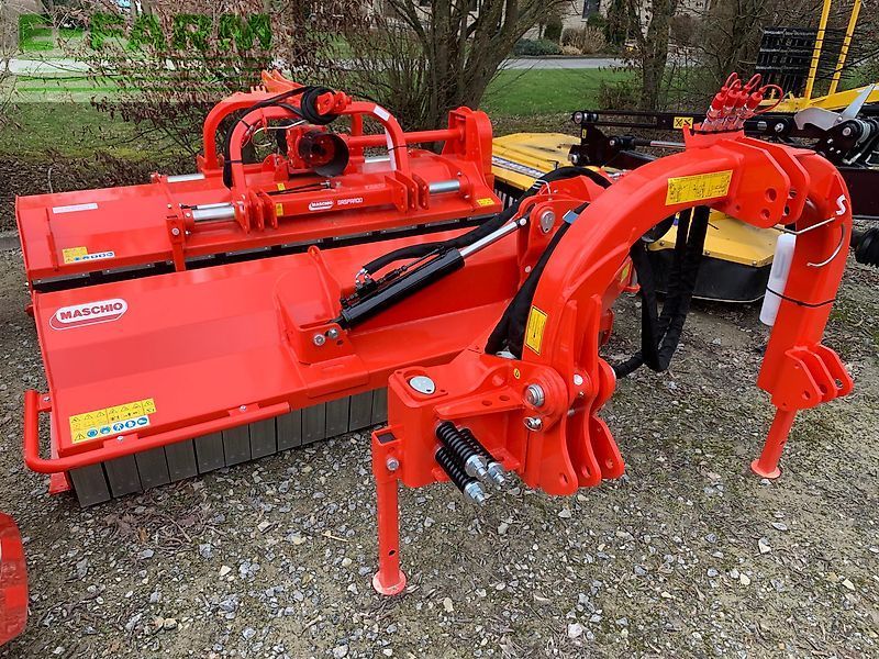 Maschio Giraffa XXL SE 230 Topper €10,800