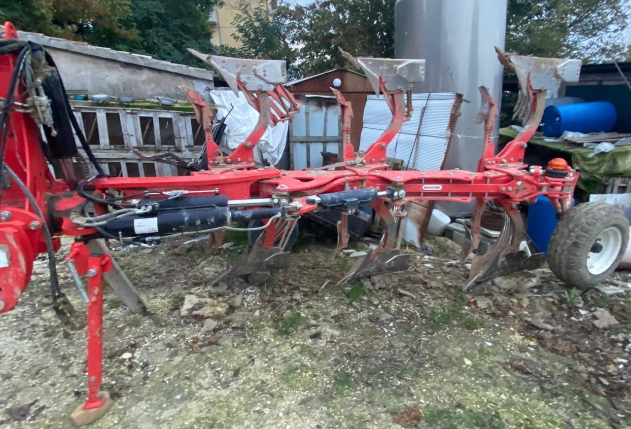 E-FARM: Maschio unico xl - Pflug - id EGBHBF6 - 17.900 € - Baujahr: 2020 - Italien