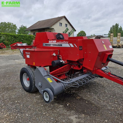 E-FARM: Massey Ferguson 1840 - Baler - id 7CISF9W - €22,000 - Year of construction: 2021 - Total number of bales produced: 60,000,France