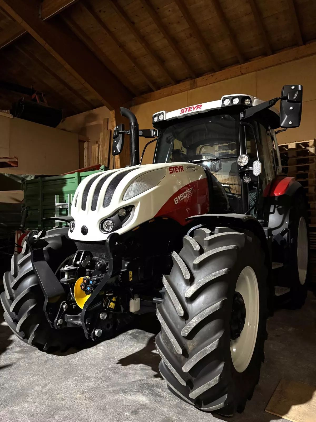 Steyr CVT 6150 Profi Tractor €120,833