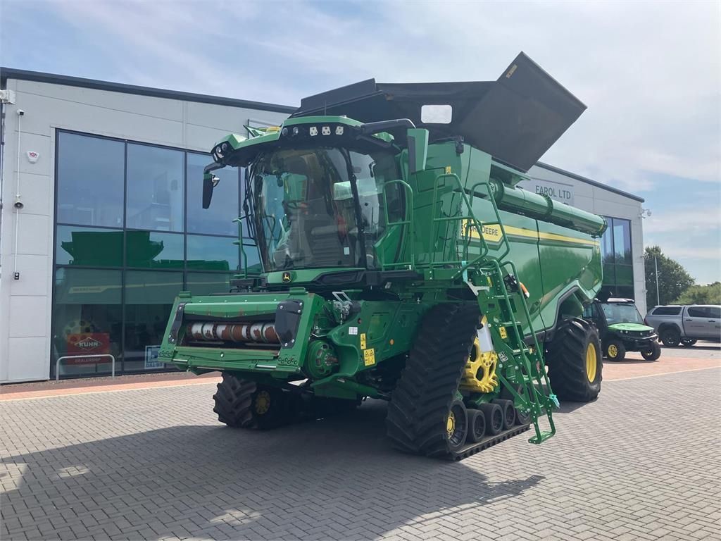 John Deere X9 1100 Mähdrescher