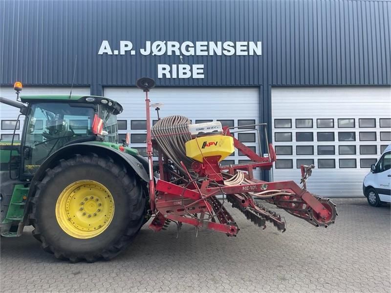 E-FARM: HE-VA combi-dan venta 4 meter med apv frøudstyr, afhentn - Drillkombination - id A1IAEF9 - 7.372 € - Baujahr: 2007 - Dänemark