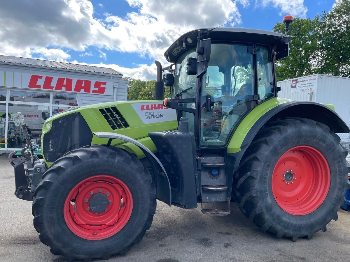 E-FARM: Claas Arion 610 - Tracteur - id J1SDLHK - 63 000 € - Année: 2018 - Lecture du nombre d'heure: 3 450,France
