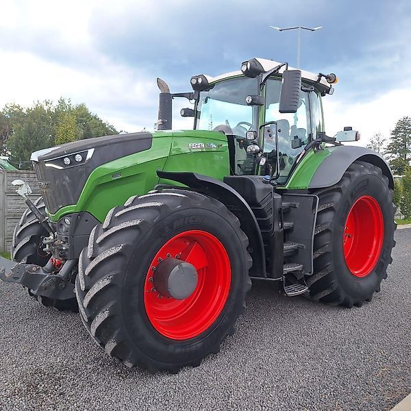 Fendt 1050 Vario Profi Plus Tractor €177,000
