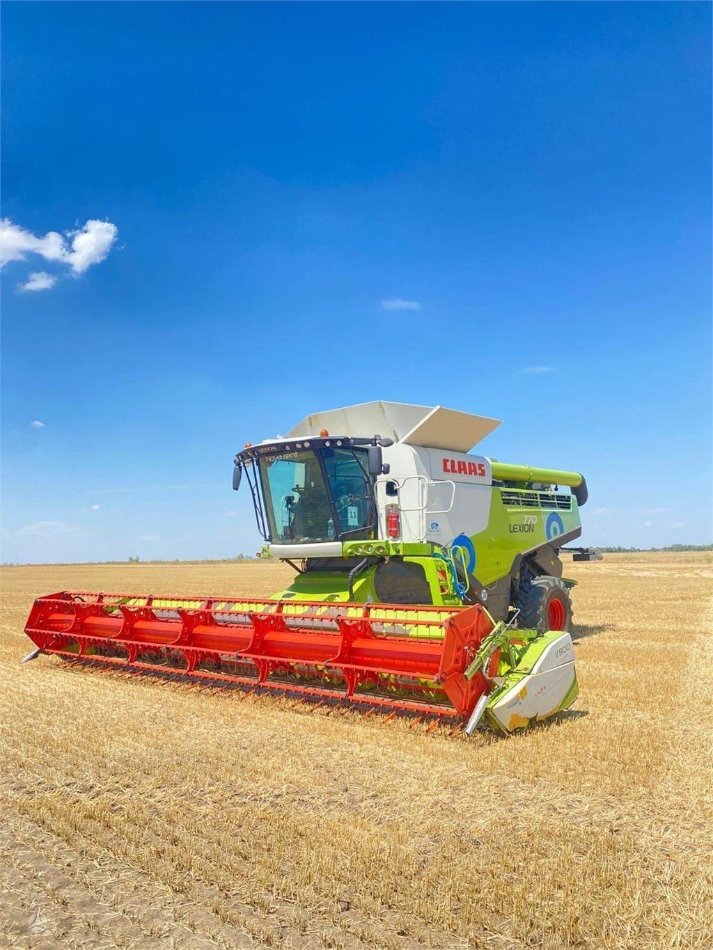 Claas Lexion 770 Terra Trac Combine harvester €130,000