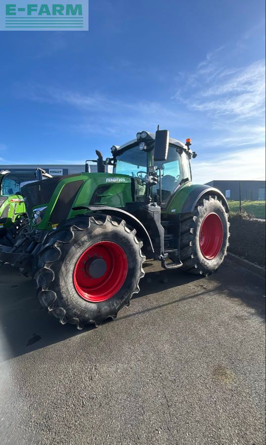 Fendt 826 Vario Profi Plus Tractor €95,000