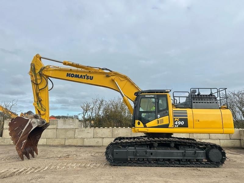 KOMATSU pc490lc-11 Raupenbagger 102.300 €