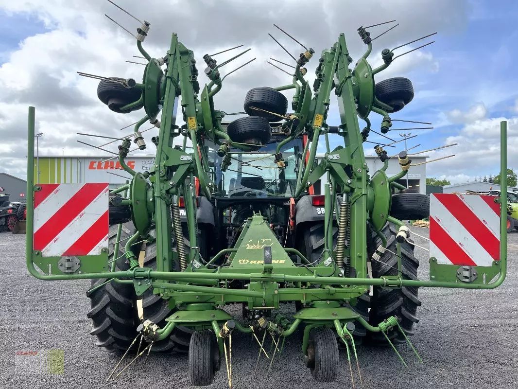 E-FARM: Krone KW 7.92/8 - Kreiselheuer - id EL6YLFR - 7.563 € - Baujahr: 2012 - Deutschland