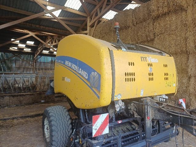 New Holland TM 150 Ballenpresse 20.000 €