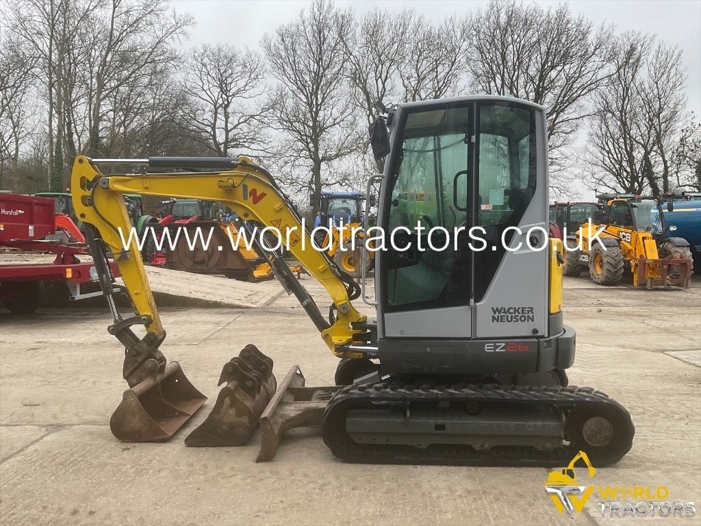 Wacker Neuson ez 26 Mini excavator 23.005 EUR
