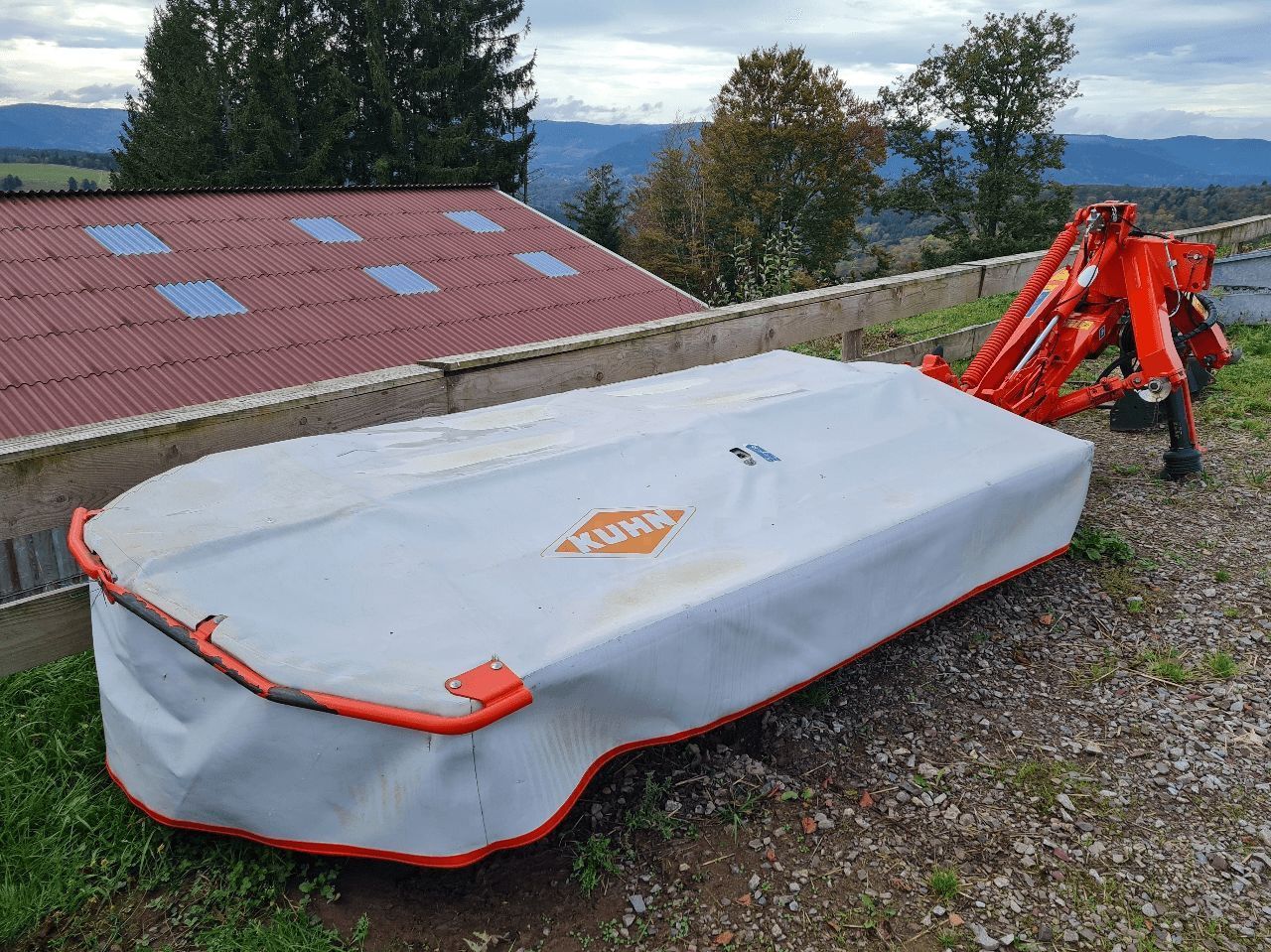 E-FARM: Kuhn GMD 310 FF - Faucheuse - id ESFDUSV - 7 800 € - Année: 2018 - France