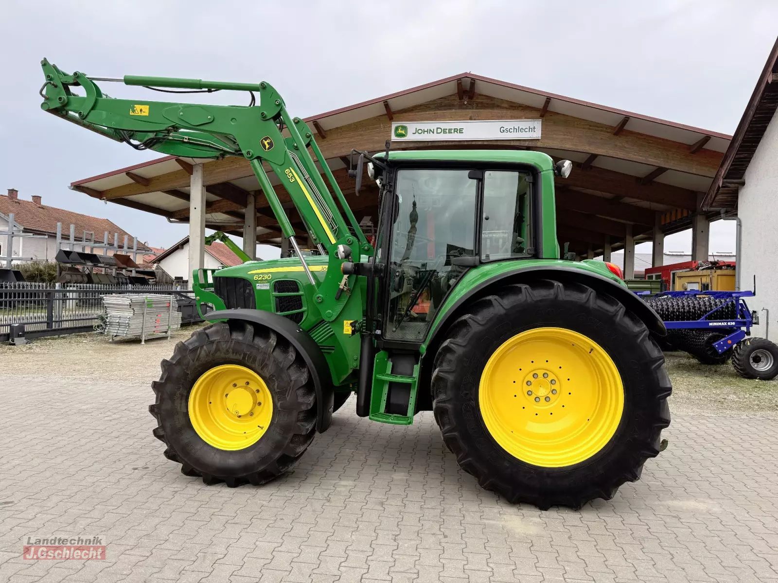 John Deere 6230 Premium Tractor €54,500