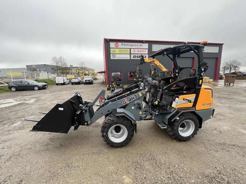 Giant g2300 x-trac Wheel loader €36,000