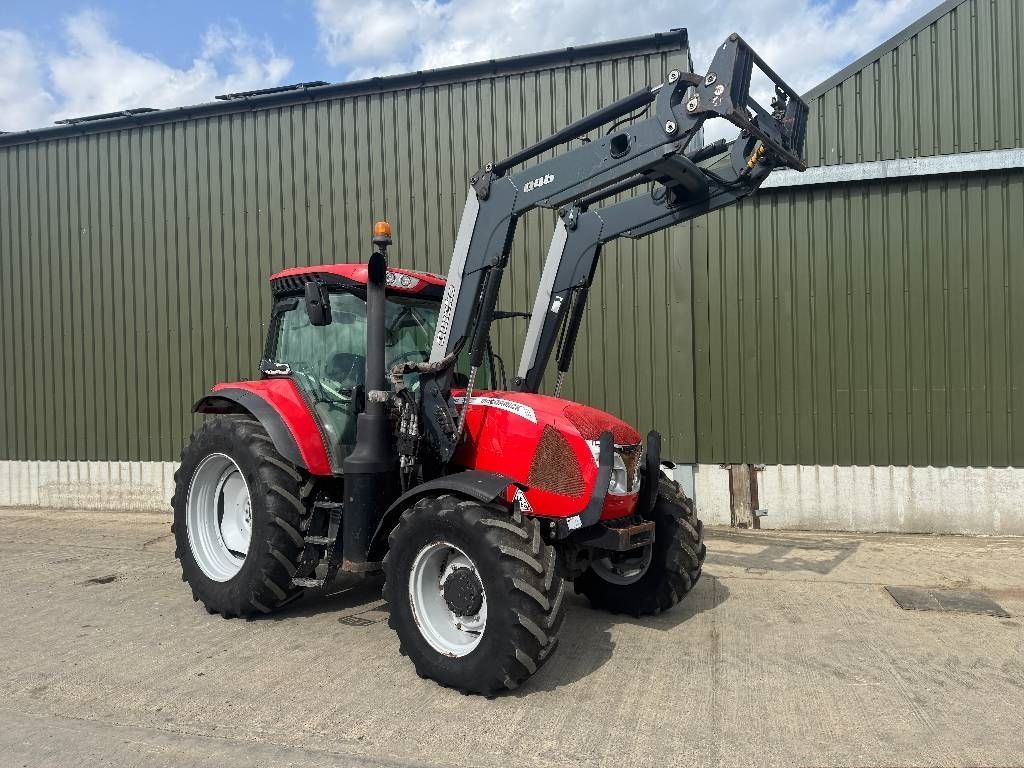 E-FARM: McCormick X 6.430 - Tracteur - id SSNCVWX - 48 665 € - Année: 2017 - Lecture du nombre d'heure: 2 714,Puissance du moteur (chevaux): 121,Royaume-Uni
