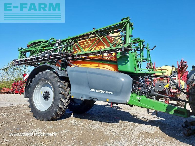 Amazone UX 6201 Super (36) Sprayer €93,560