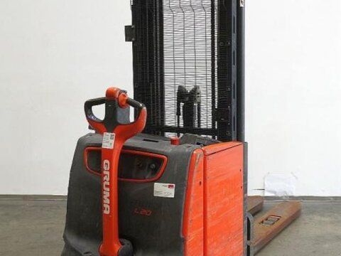 E-FARM: Linde l 20 i 1173 - Forklift - id KXXXKKB - €6,900 - Year of construction: 2018 - Engine hours: 1,834,Germany