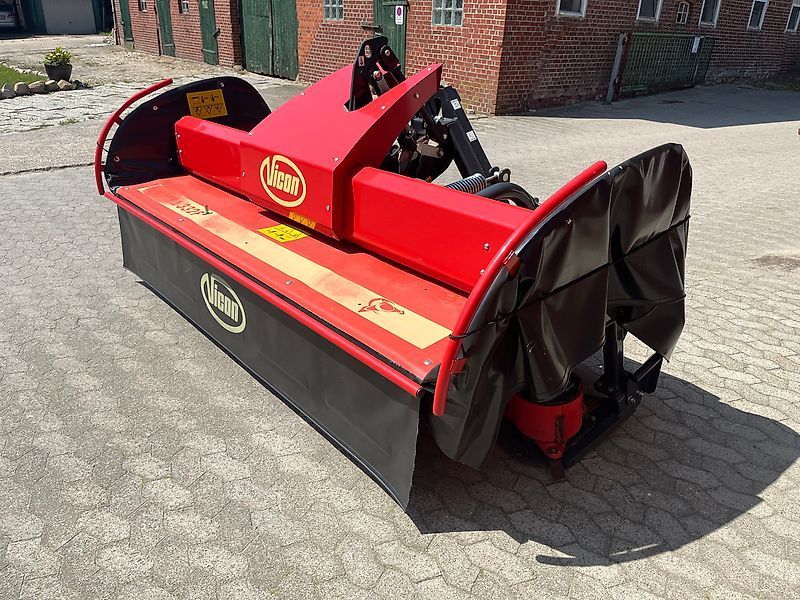 Vicon Extra 332 F Mower €11,200